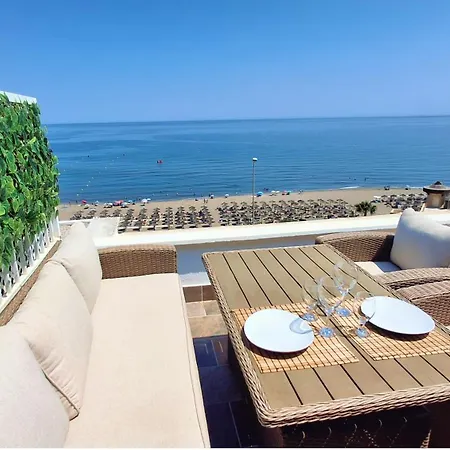 Sun, Beach, Views, And Relaxation * ベナルマデナ