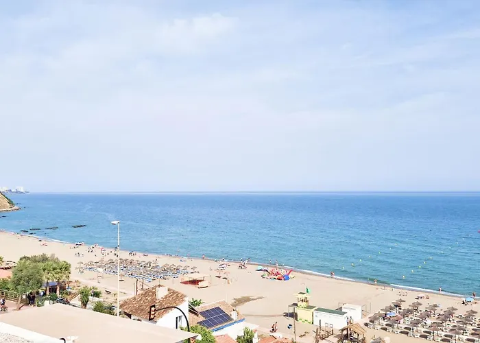 Sun, Beach, Views, And Relaxation *