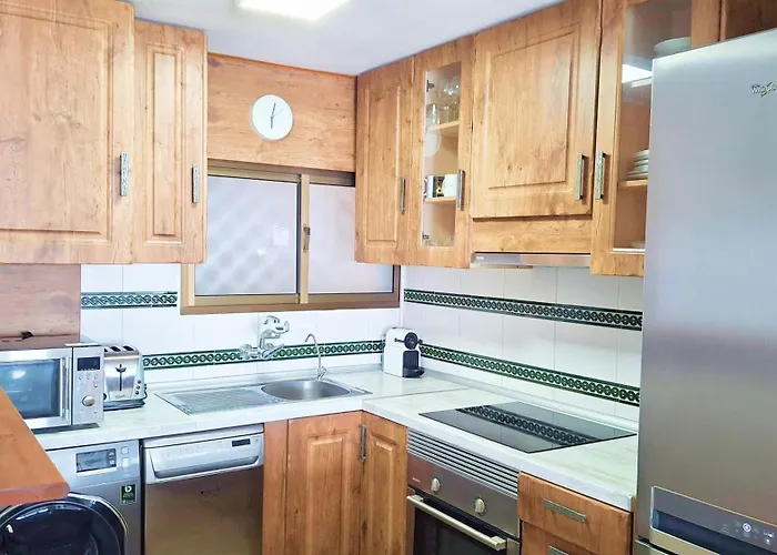 Sun, Beach, Views, And Relaxation Apartmán *